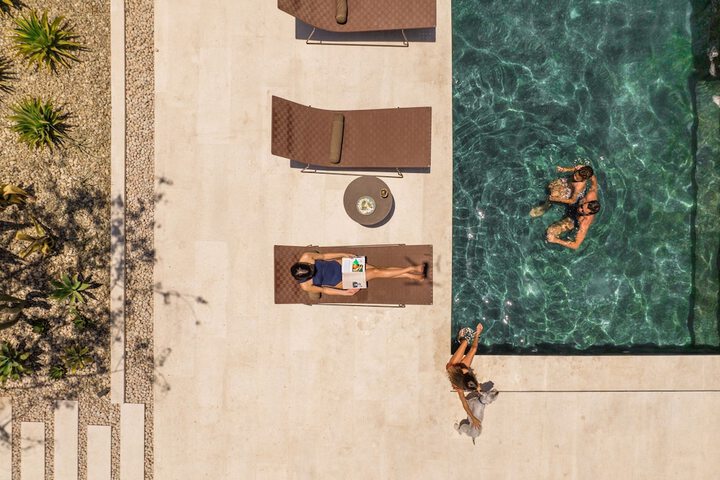 Pool 137 of 268