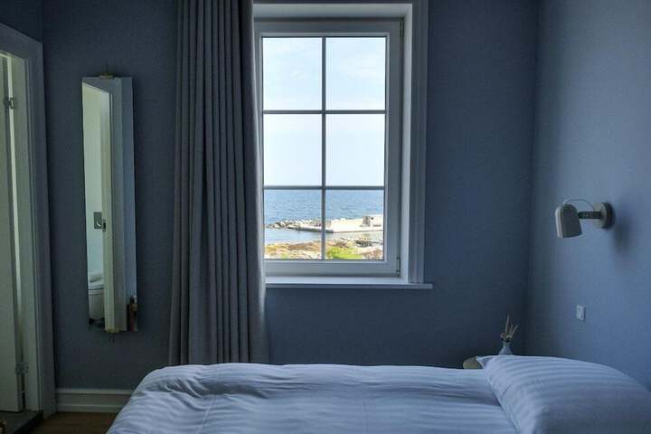 Room 26 of 63