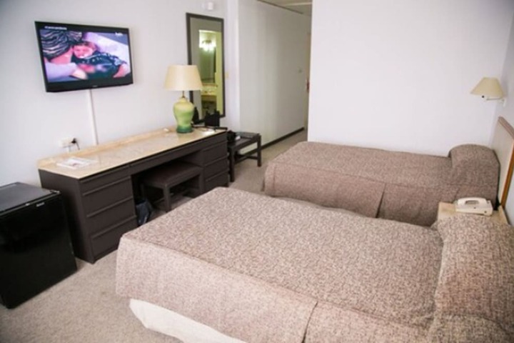 Room 14 of 59