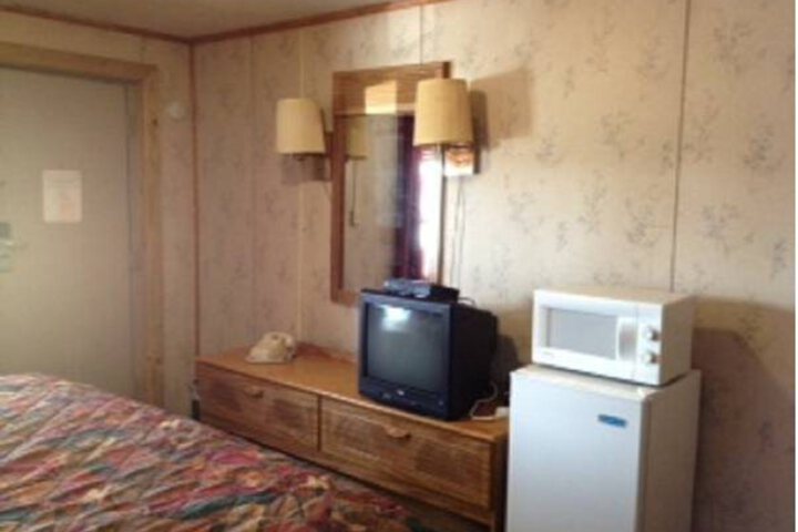 Image of IKES MOTEL