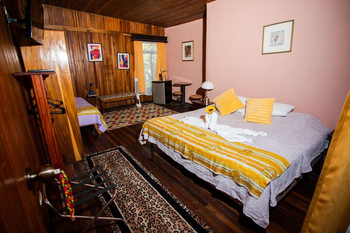 Room 4 of 46