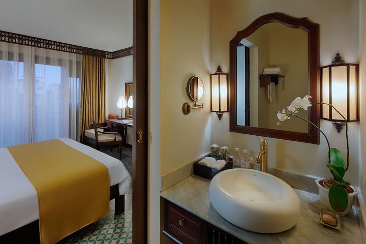 Bath Interior