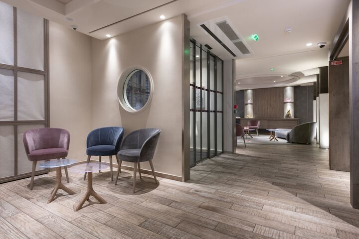 Lobby Photos