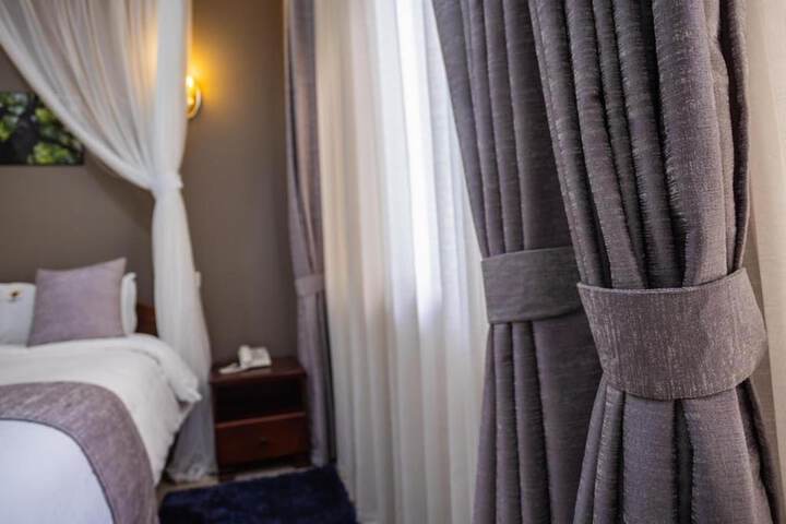 Room 2 of 46