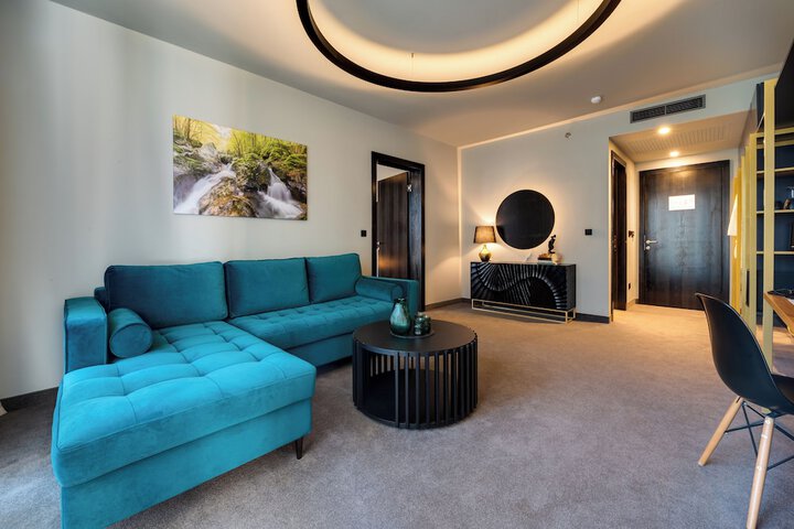 Room 12 of 58