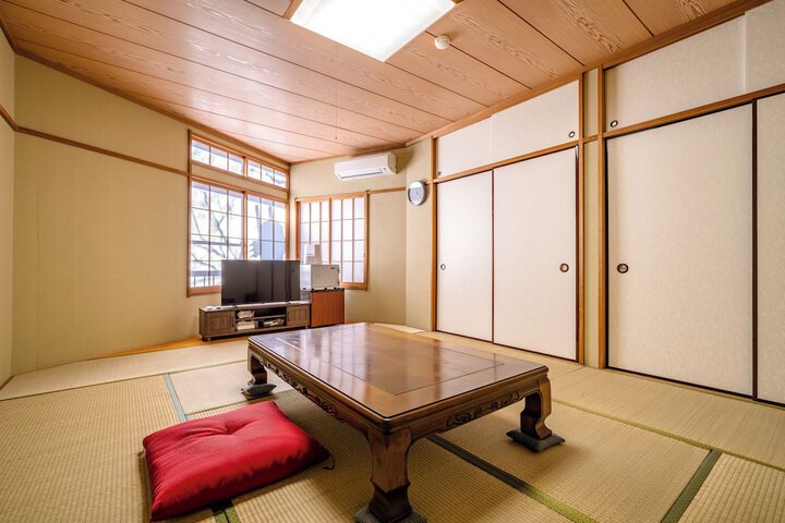 Room 9 of 56