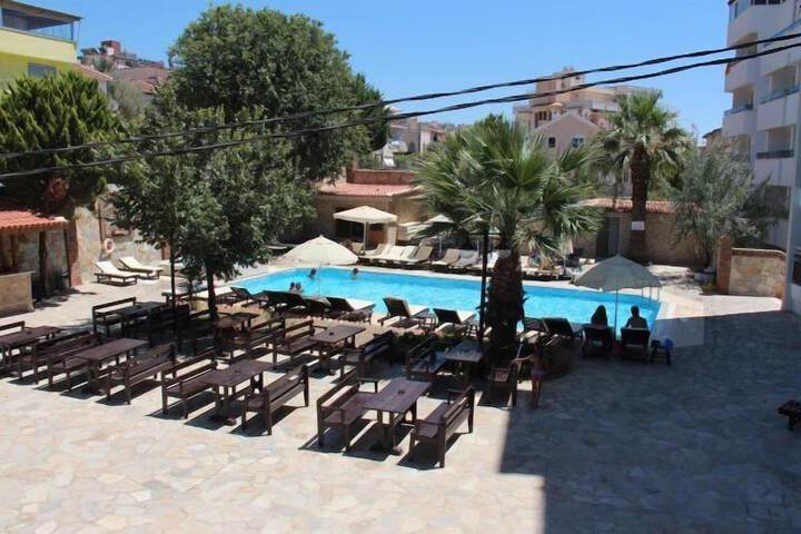 Pools & Facilities