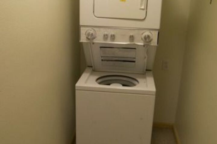 Room 11 of 17