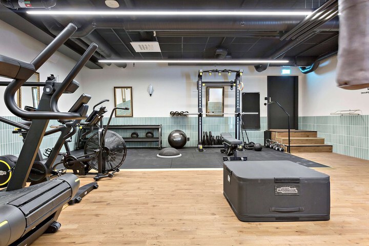 Health and Fitness 73 of 90