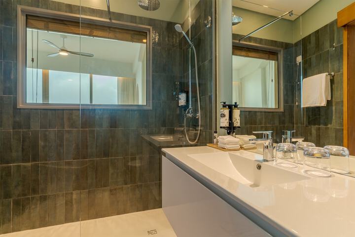 Bath Photo