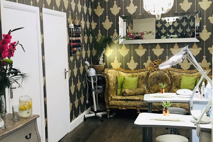 Room 48 of 64