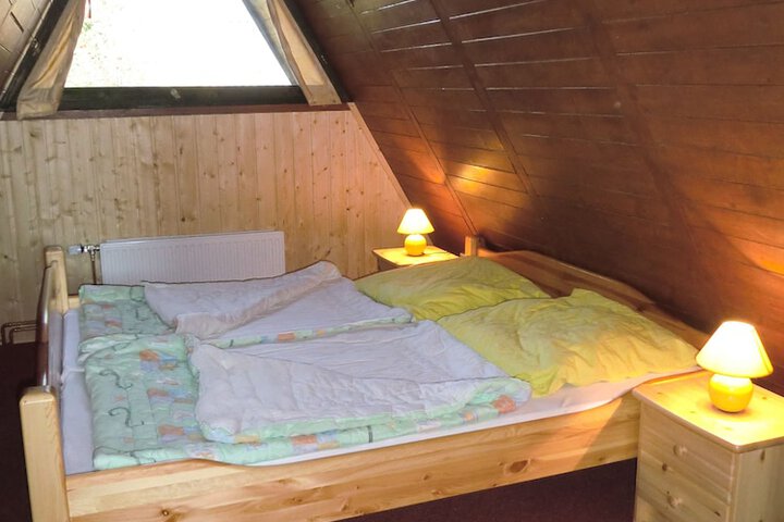 Room 2 of 30