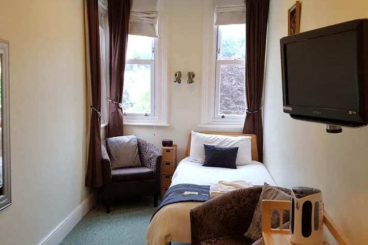 Room 29 of 73