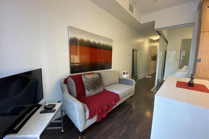 Room 180 of 448
