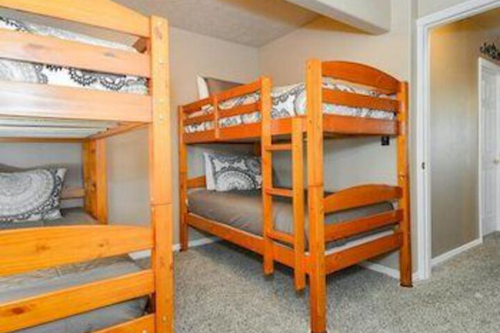 Room 74 of 150