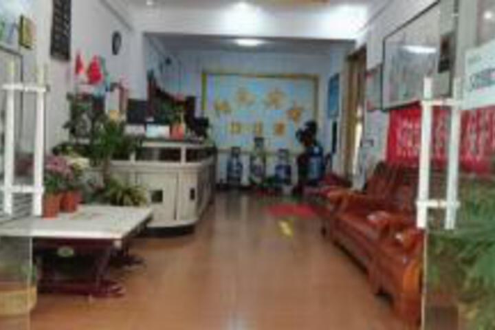 Sunshine Hotel