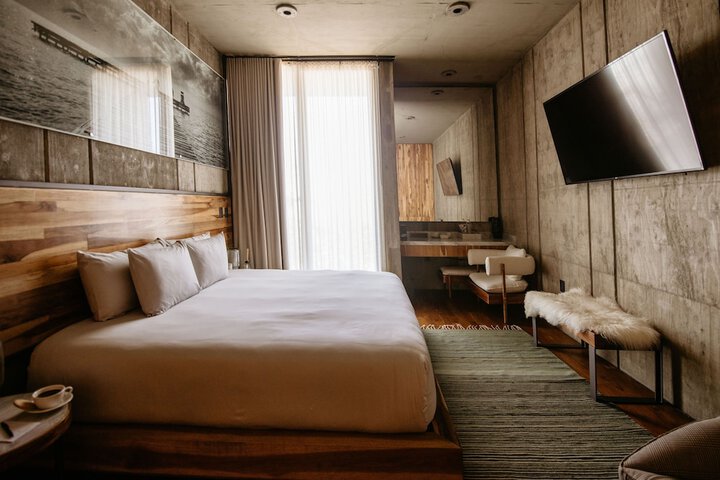 Room 41 of 75