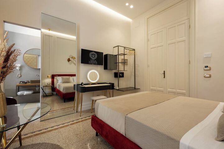 Room 63 of 178