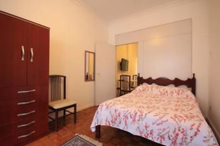 Room 7 of 26