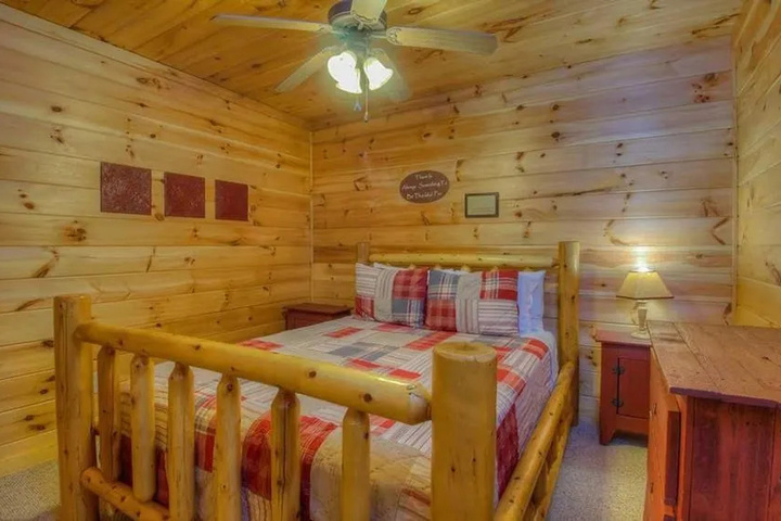 Room 3 of 16