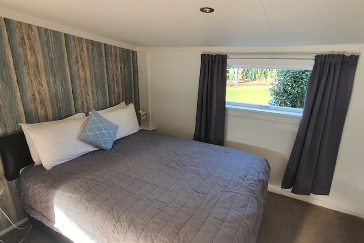 Room 15 of 54