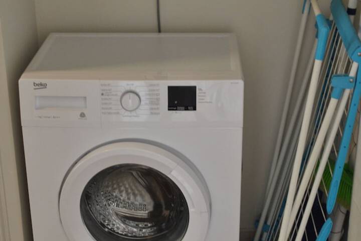 Laundry 36 of 39