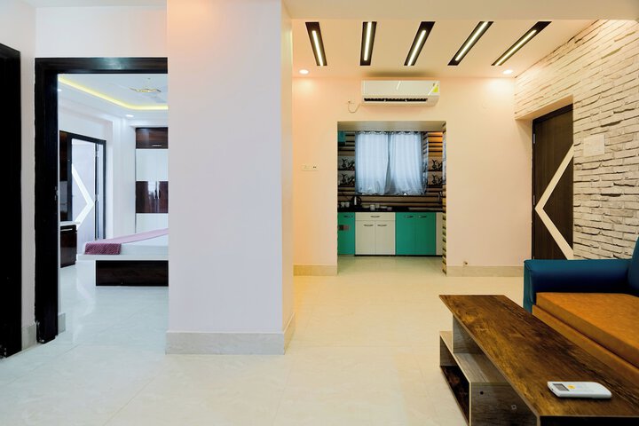 Room 16 of 37