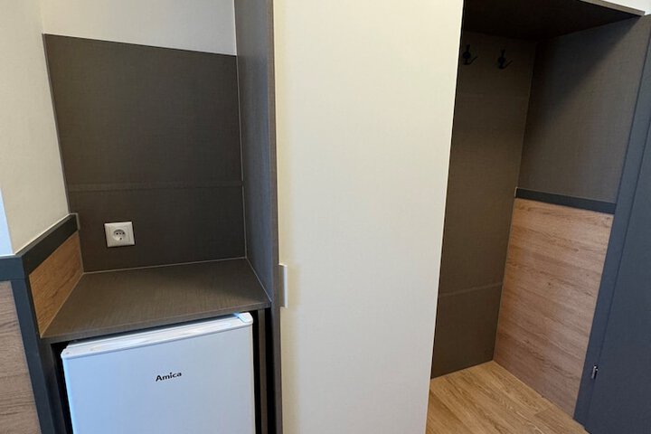 Room 25 of 91