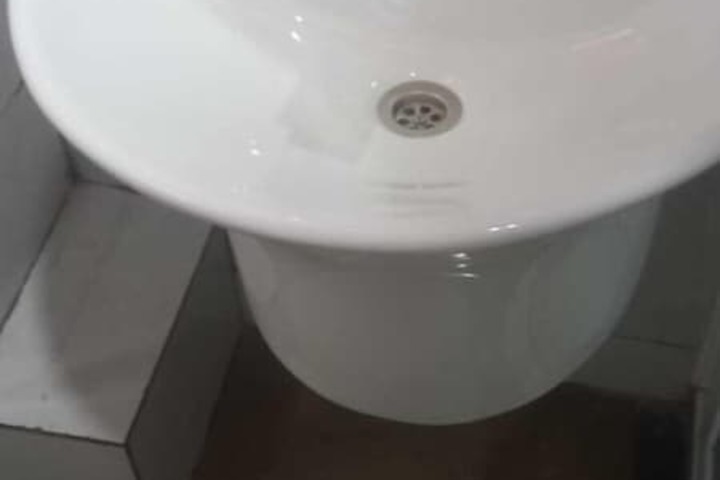 Room 112 of 150