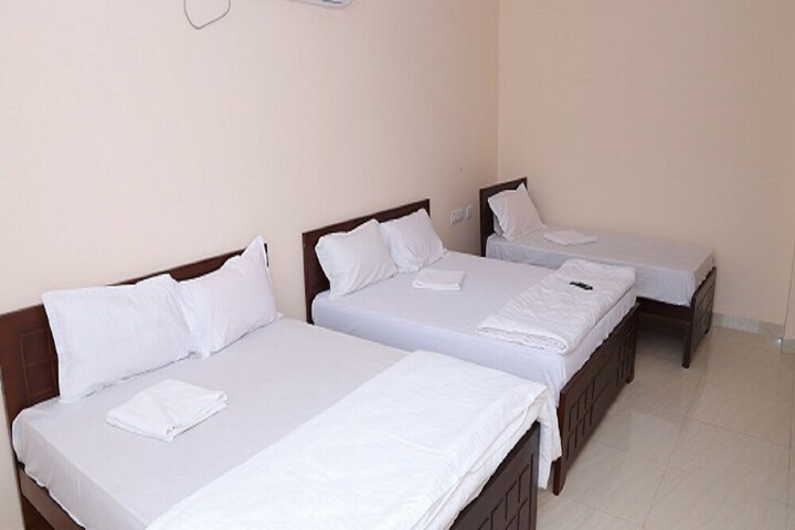 Room 15 of 22