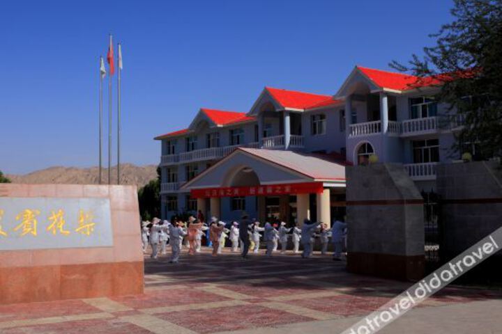 Lihua Hotel