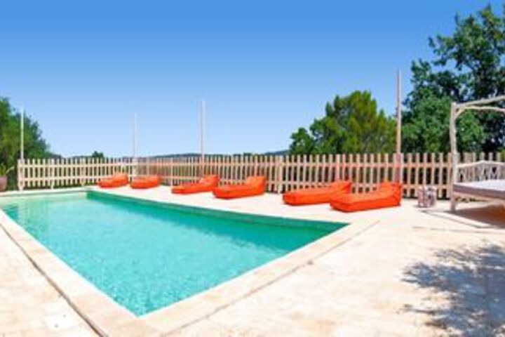 Pool 35 of 43