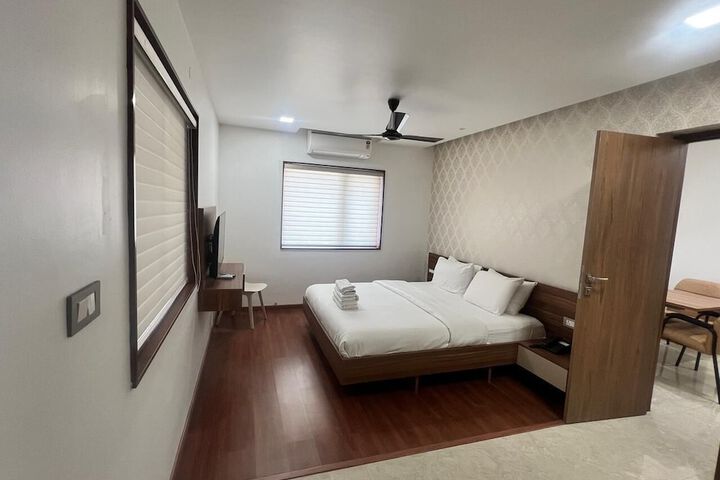 Room 25 of 64