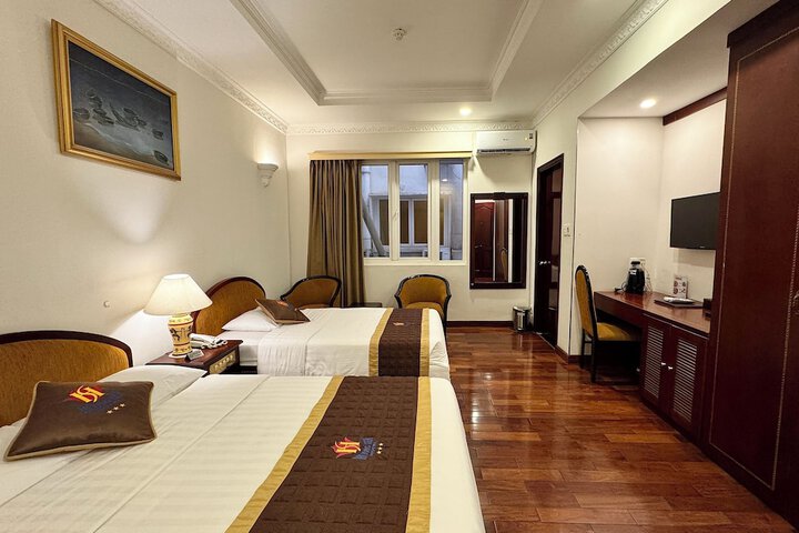 Room 14 of 52