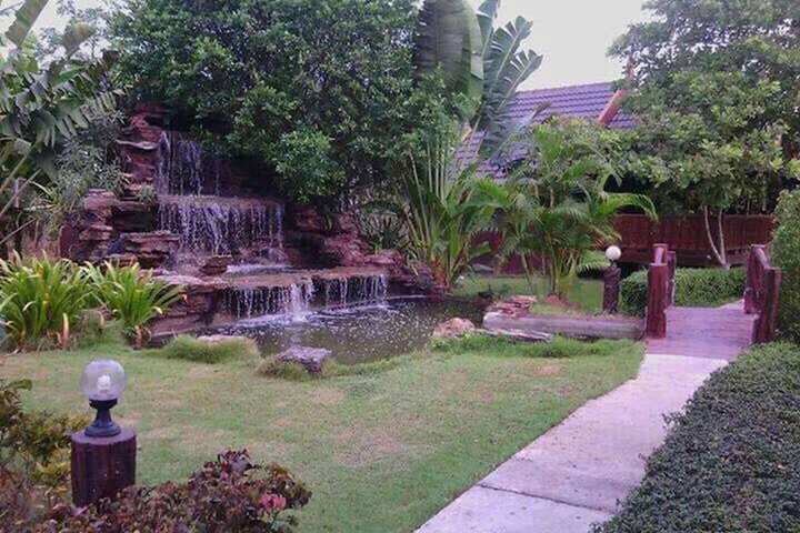 Property Grounds 15 of 17