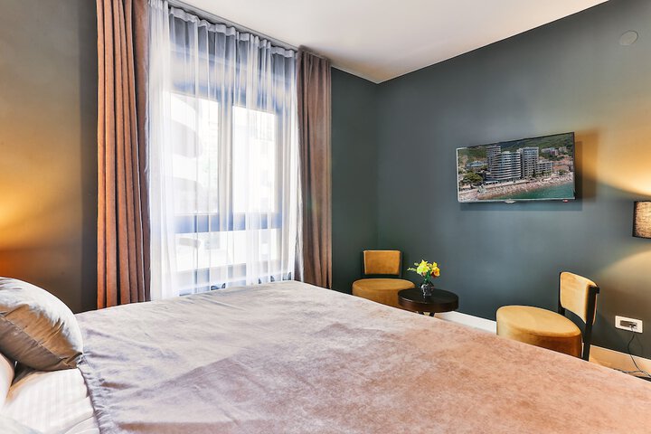 Room 14 of 45