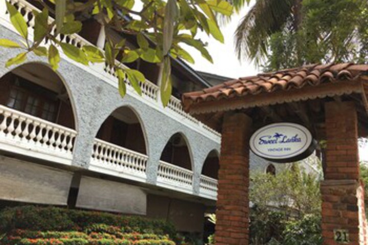 Hotel 6 of 8