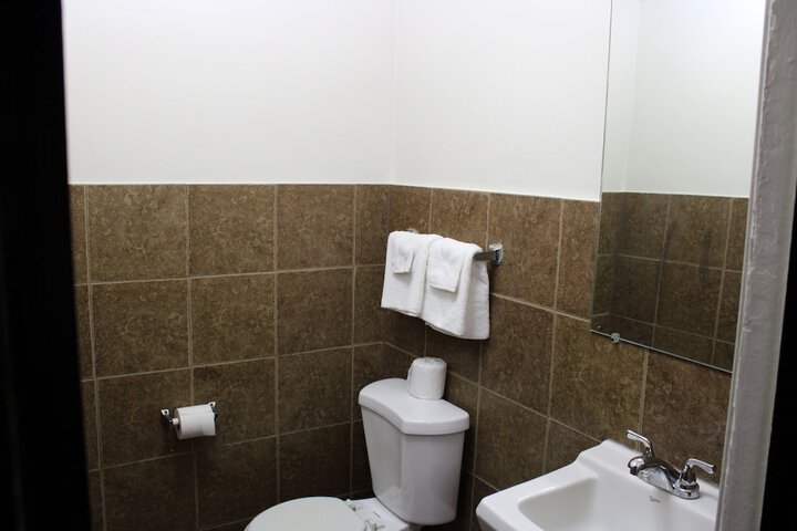 Room 7 of 19