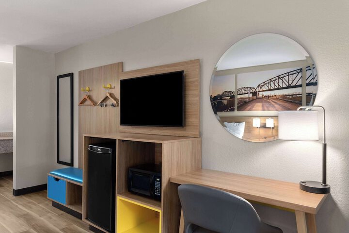 2 Double Beds (4 of 9)