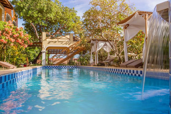Pool Hotel