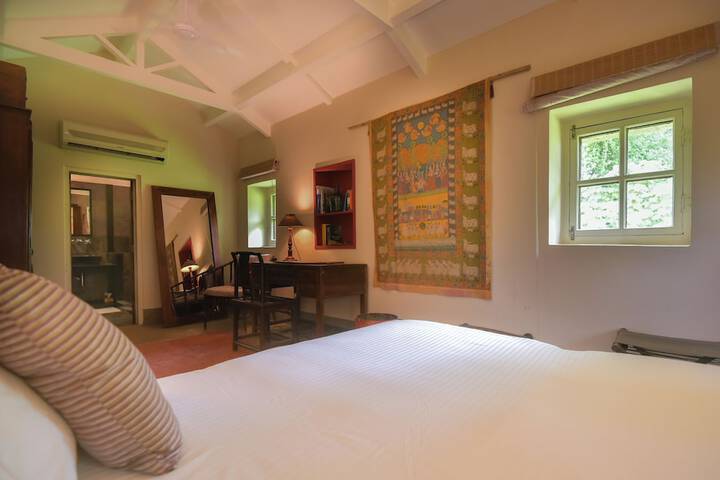 Room 20 of 52