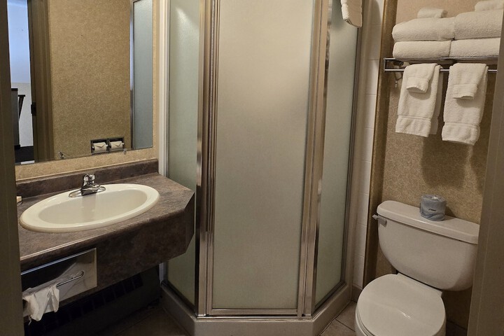 Clean Restrooms