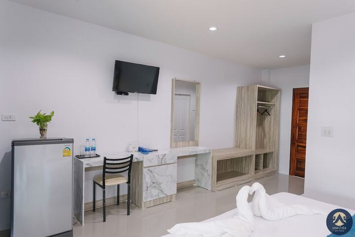 Room 3 of 14