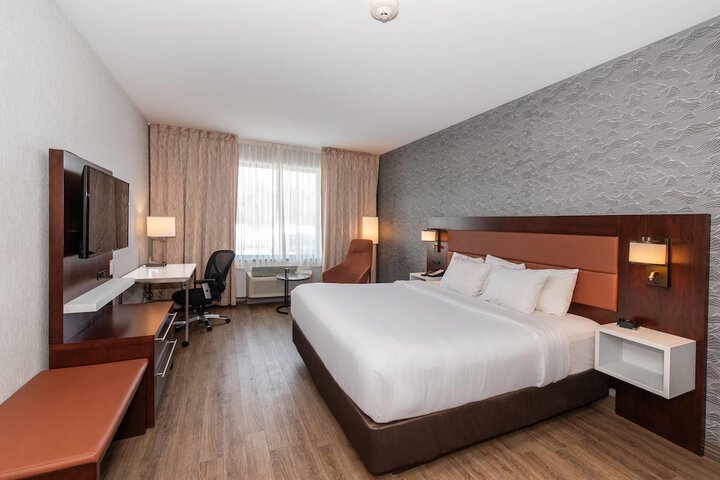 Room 21 of 57