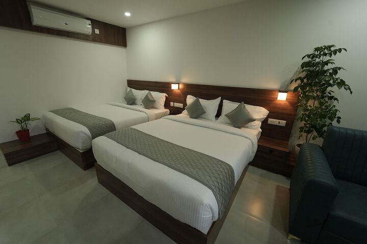 Room 17 of 18
