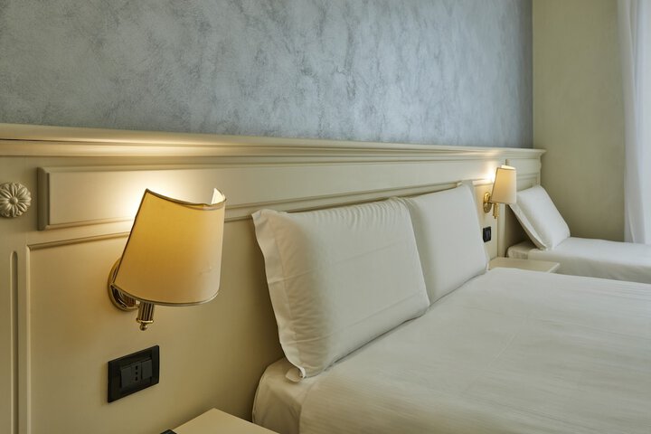 Room 13 of 59