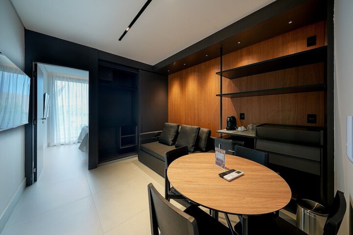 Room 19 of 72