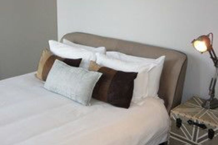 Room 15 of 60