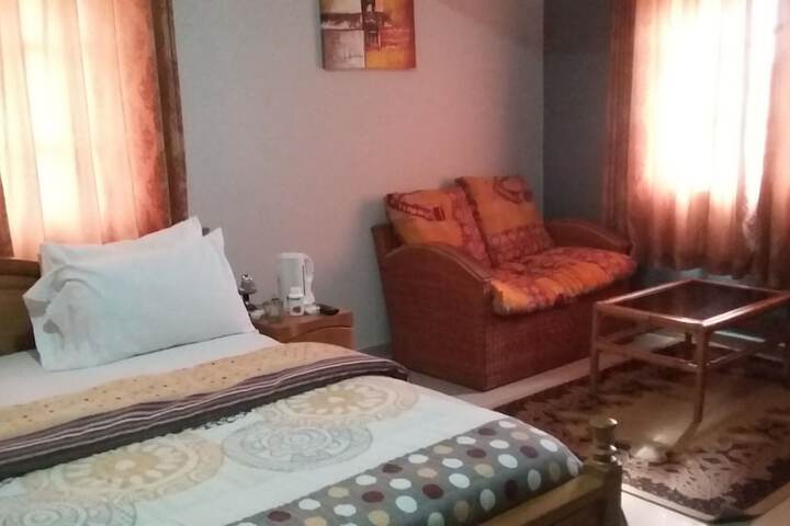 Room 6 of 43
