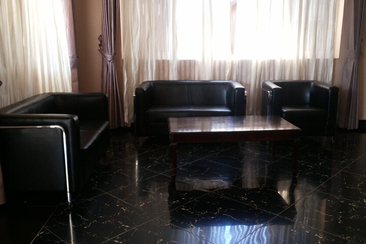 Hotel Interior 5 of 94